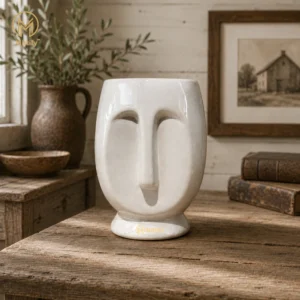 Mittify White Small Face Ceramic Planter